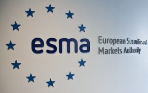 esma dźwignia