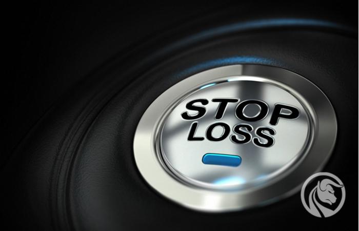 Stop Loss na Forex: gwarantowany SL, poślizgi i polowanie na stopy