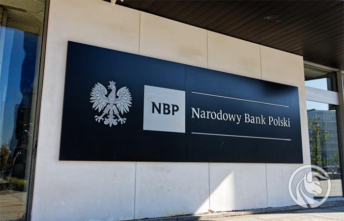 Złoty gra na podwyżkę stóp procentowych