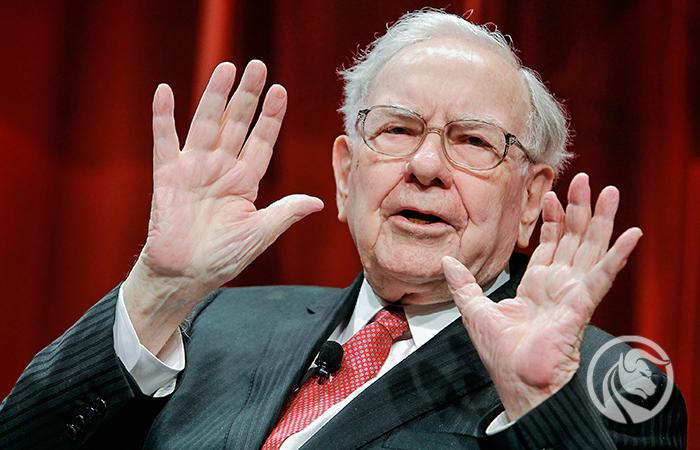 Warren Buffet odchodzi po 60 latach, ale nie planuje sprzedaży swoich akcji