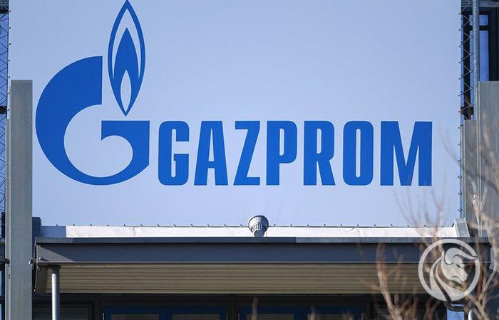 Gazprom – złoty – panika