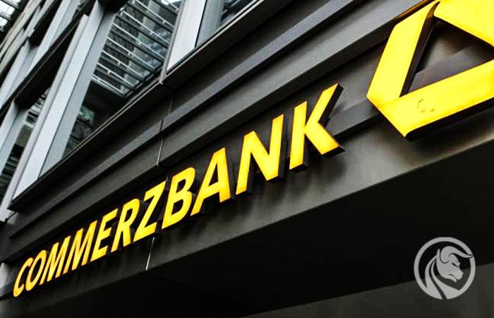 DAX blisko historycznego szczytu. Commerzbank wrócił do gry