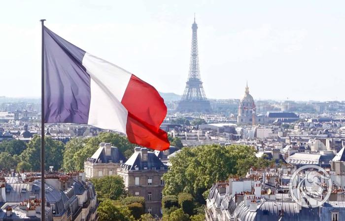 Kryzys polityczny we Francji ciąży euro. Wyraźne spadki na parze EUR/USD