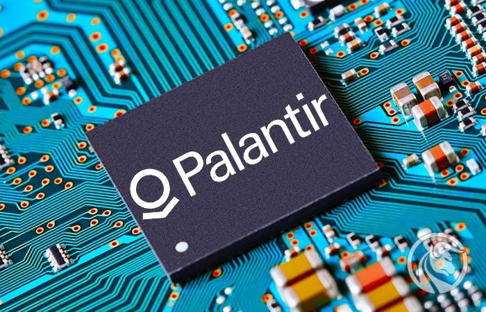 Dlaczego akcje Palantir urosły o 600% w rok i stały się fenomenem na Wall Street?