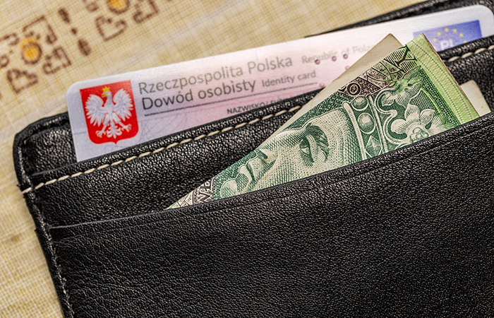 Jak spadek stóp wpływa na portfel przeciętnego polskiego inwestora