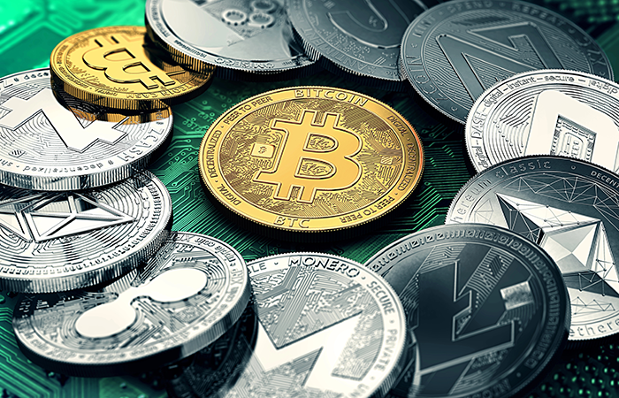 Bitcoin vs Altcoiny – o różnicach w handlu między kryptowalutami