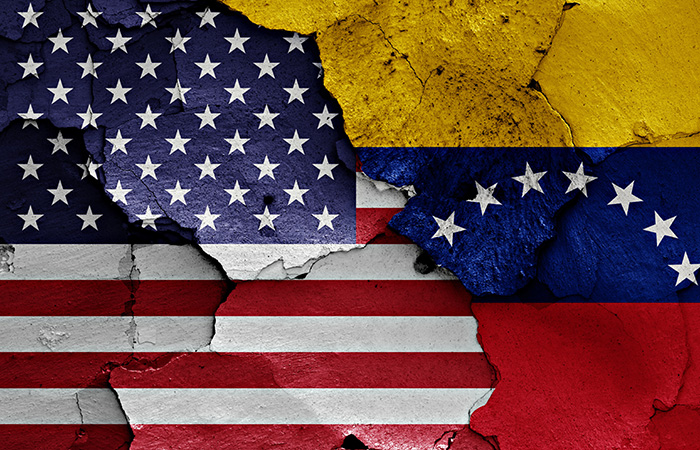 USA uderzają w Wenezuelę. Maduro zatrzymany, ropa reaguje tylko chwilowo
