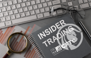 CFTC dochodzenie insider trading ropa Trump