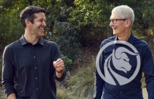 John Ternus i Tim Cook