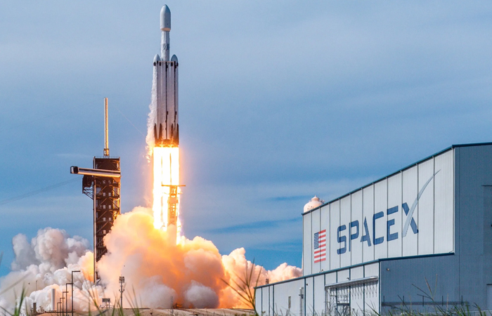 Debiut SpaceX jako test zaufania do imperium Elona Muska